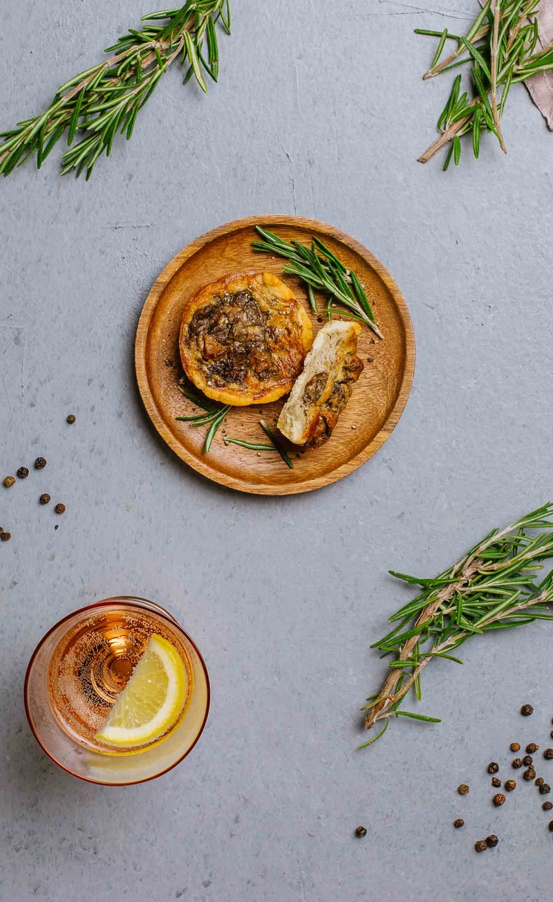 Mini quiche z grzybami leśnymi i Pecorino Romano