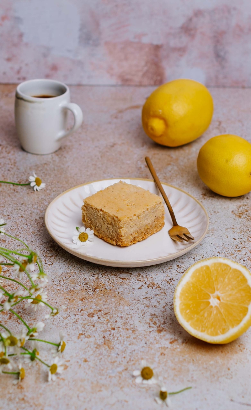 Tarta cytrynowa na migdałowym spodzie