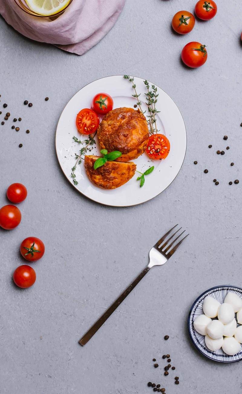 Babeczki pomidorowe z mozzarellą