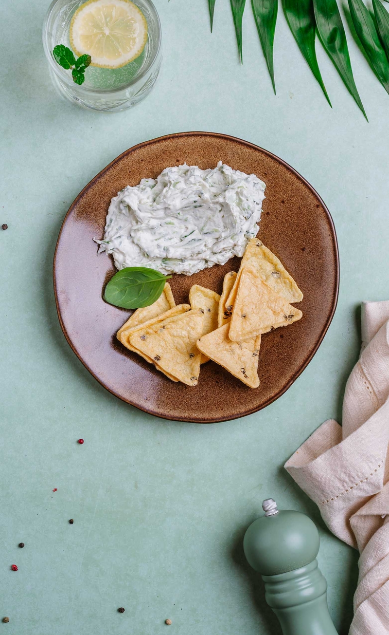 Twarożek tzatziki, kukurydziane wafelki