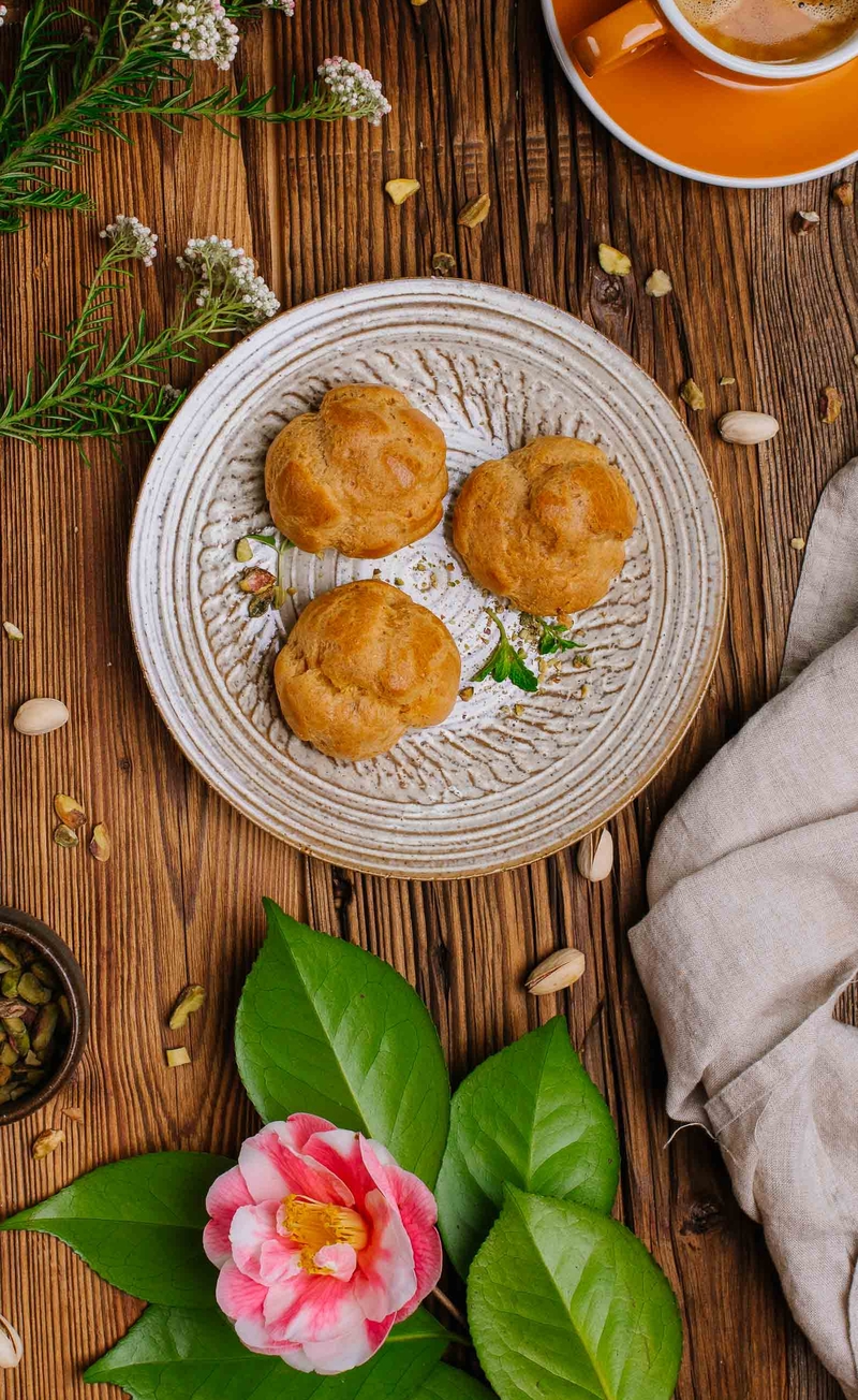 Bigne ricotta e pistacchi - ptysie z kremem z ricotty i pistacji
