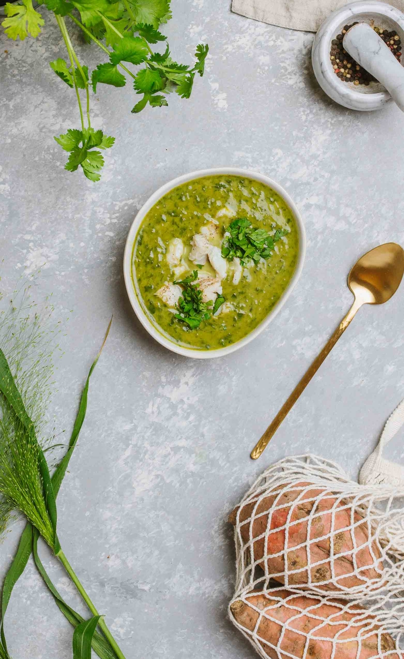 Zupa z dorszem, batatem i curry