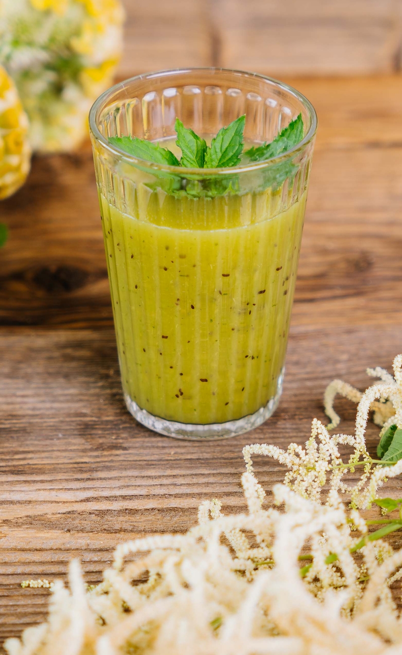 Smoothie: jabłko, melon, kiwi, szpinak