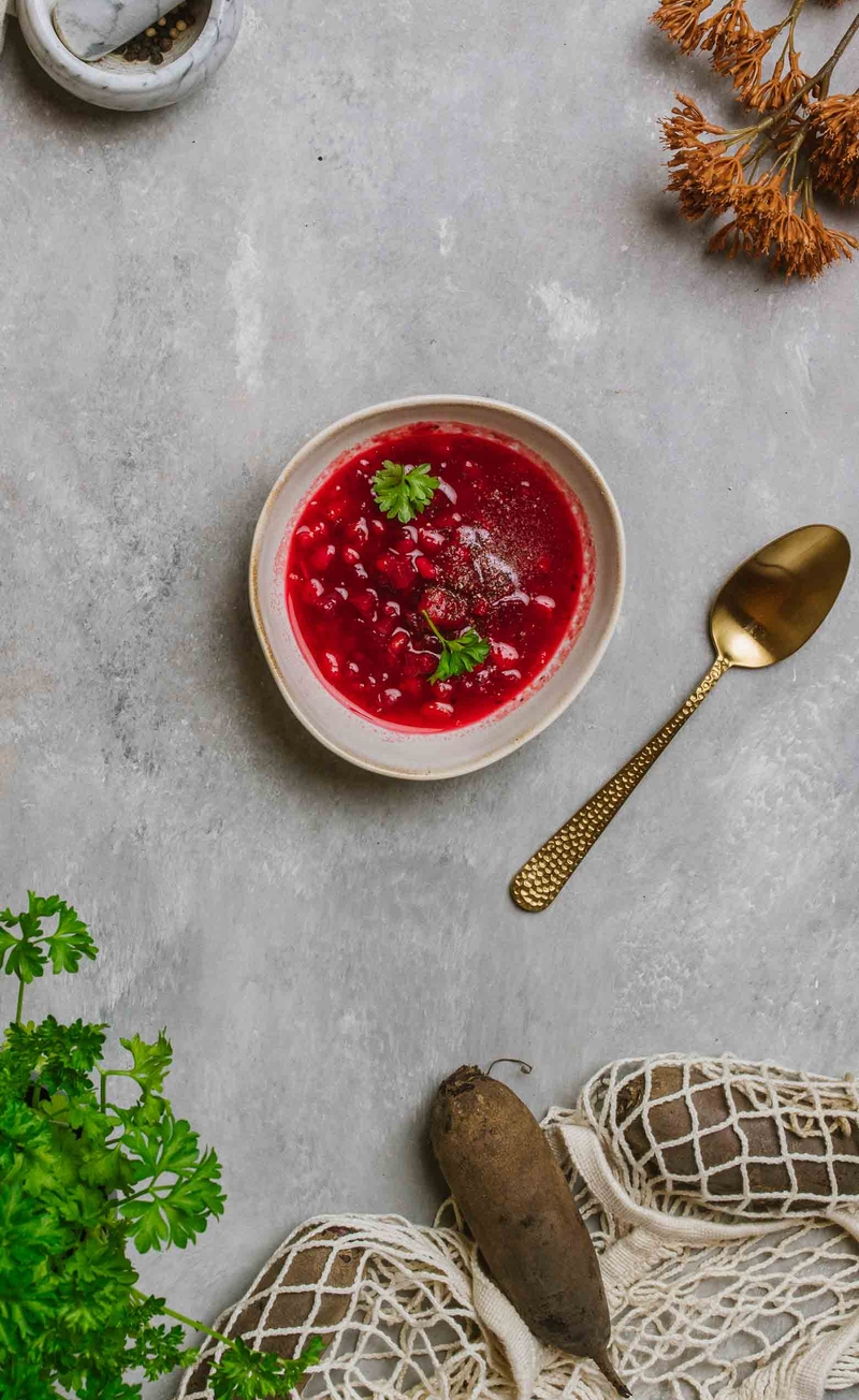 Zupa buraczkowa z ziemniakami