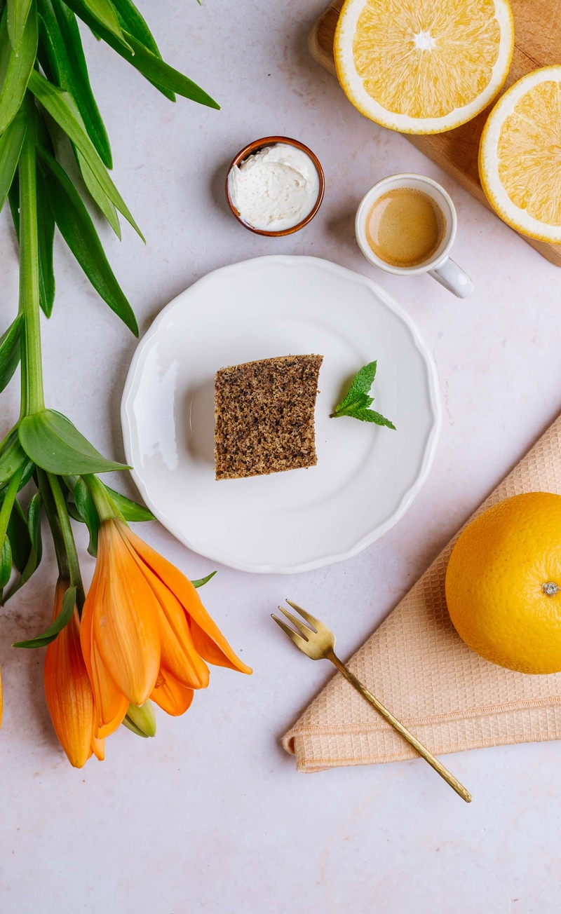 Ciasto razowe z herbatą Earl Grey i kremem pomarańczowym