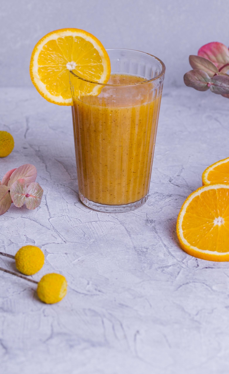 Smoothie: pomarańcza, melon, mięta