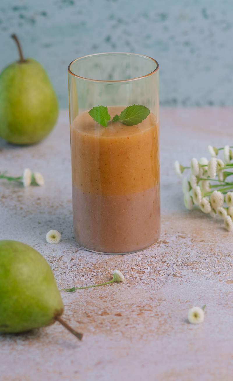 Smoothie: grejpfrut, gruszka, imbir, banan